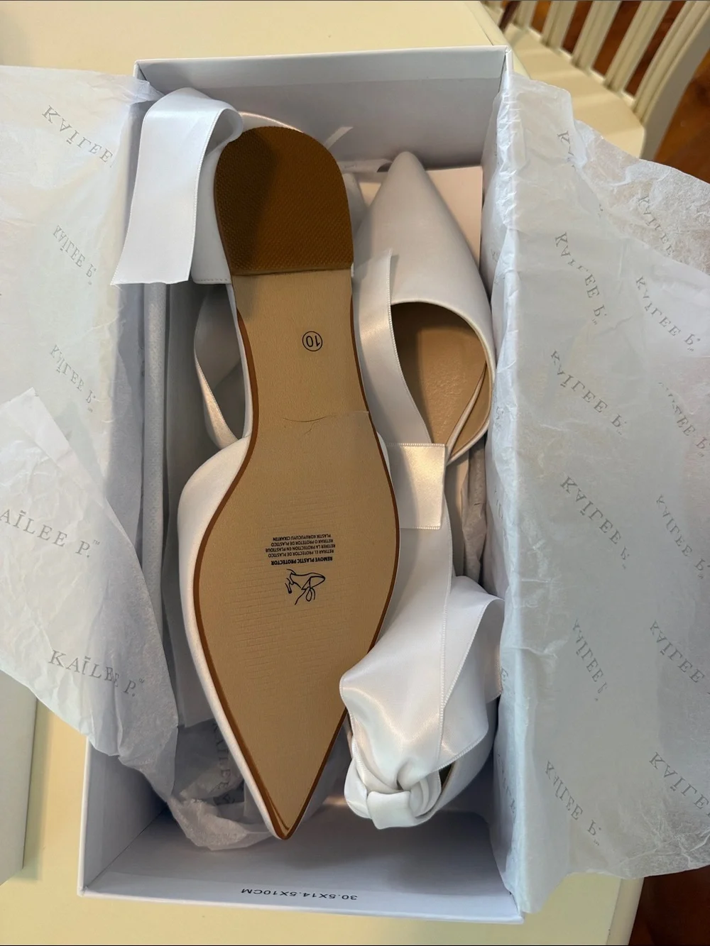 Kailee P Women’s Ribbon Tie Flats